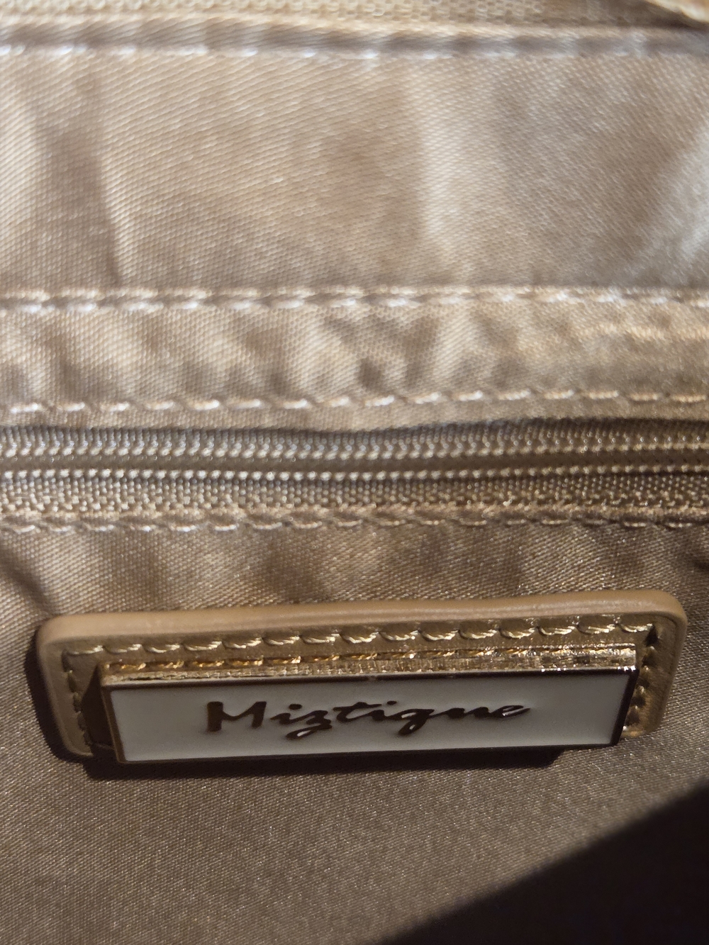 Miztique Tan Shoulder Bag with Front Strap - Picture 13 of 14